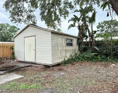 2523 Krueger Ln - Photo Thumbnail 44