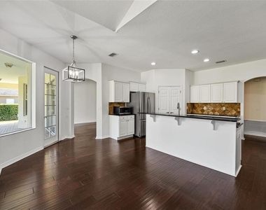 1452 Kensington Woods Drive - Photo Thumbnail 26