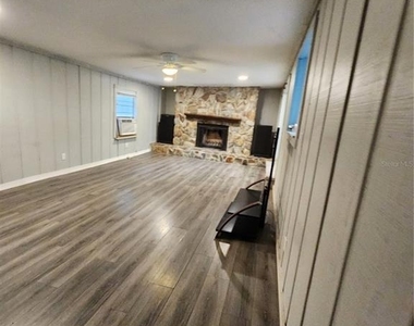 24815 Audrey Road - Photo Thumbnail 9