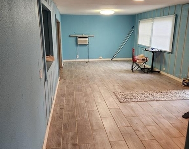 24815 Audrey Road - Photo Thumbnail 6