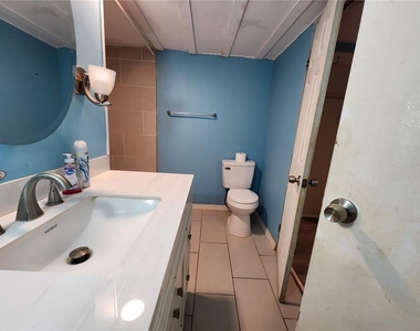 24815 Audrey Road - Photo Thumbnail 11