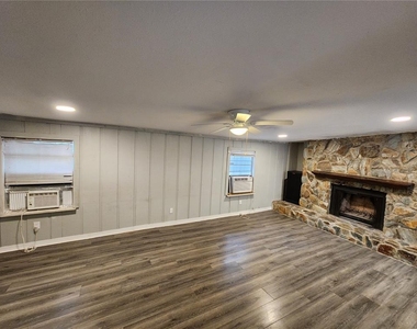 24815 Audrey Road - Photo Thumbnail 8