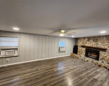 24815 Audrey Road - Photo Thumbnail 7