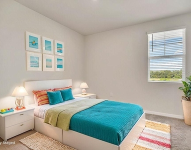 1758 Woodleaf Hammock Court - Photo Thumbnail 12