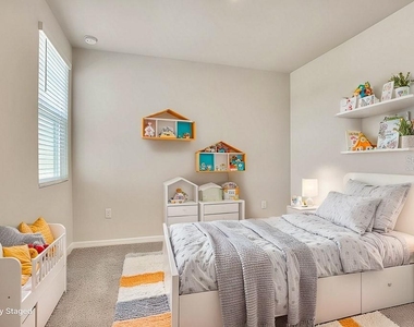 1758 Woodleaf Hammock Court - Photo Thumbnail 16