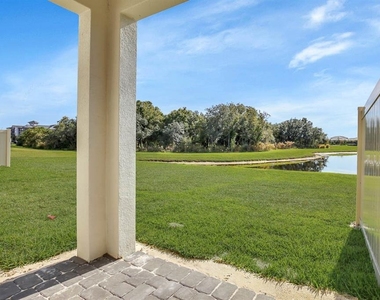 1758 Woodleaf Hammock Court - Photo Thumbnail 20