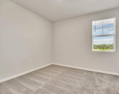 1758 Woodleaf Hammock Court - Photo Thumbnail 13