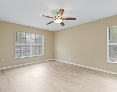 2106 Pleasant View Avenue - Photo Thumbnail 12