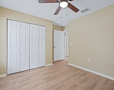 2106 Pleasant View Avenue - Photo Thumbnail 17