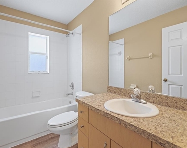 2106 Pleasant View Avenue - Photo Thumbnail 18