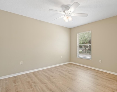 2106 Pleasant View Avenue - Photo Thumbnail 20