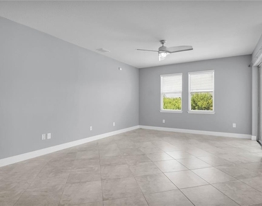5018 Inshore Landing Drive - Photo Thumbnail 17