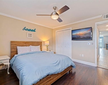 5000 Gulf Boulevard - Photo Thumbnail 27