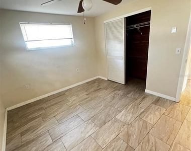 3433 Monticello Street - Photo Thumbnail 2