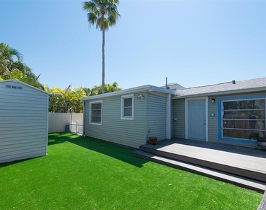 358 Boca Ciega Drive - Photo Thumbnail 15