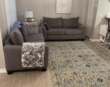 10764 70th Avenue - Photo Thumbnail 21