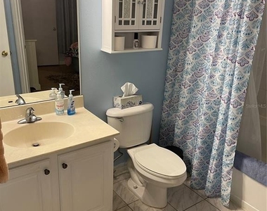 10764 70th Avenue - Photo Thumbnail 24