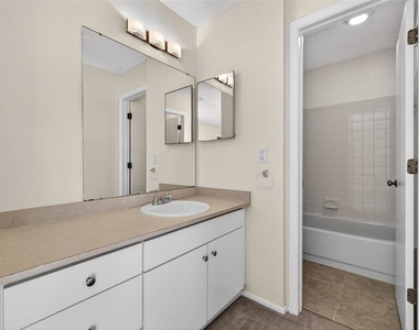 4843 Napoli Court Ne - Photo Thumbnail 15
