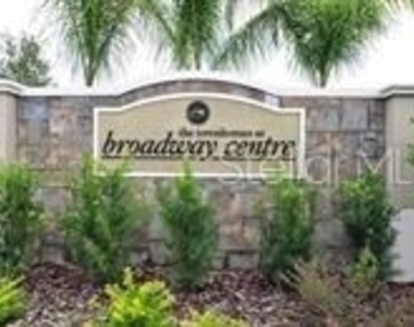 2119 Lennox Dale Lane - Photo Thumbnail 4