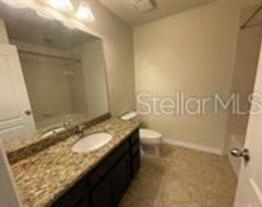 2119 Lennox Dale Lane - Photo Thumbnail 7