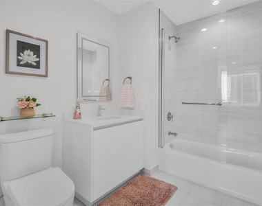 400 Central Avenue - Photo Thumbnail 30