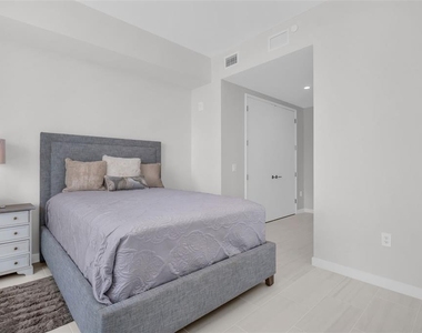 400 Central Avenue - Photo Thumbnail 31