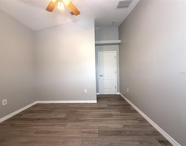 31203 Flannery Court - Photo Thumbnail 14