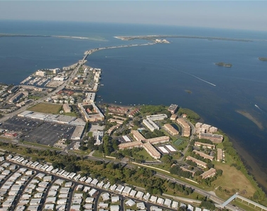 2700 Bayshore Boulevard - Photo Thumbnail 23
