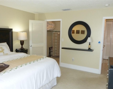 2700 Bayshore Boulevard - Photo Thumbnail 14