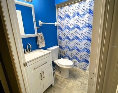111 Lindale Street - Photo Thumbnail 16