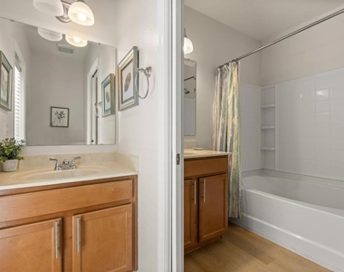 9128 Stromboli Court - Photo Thumbnail 31
