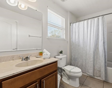 9128 Stromboli Court - Photo Thumbnail 25