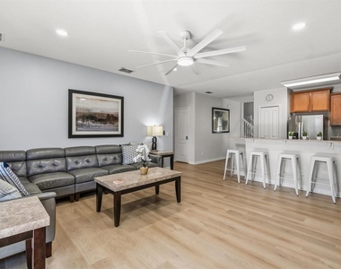 9128 Stromboli Court - Photo Thumbnail 9