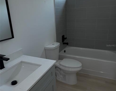 14665 Sw 22nd Place - Photo Thumbnail 9
