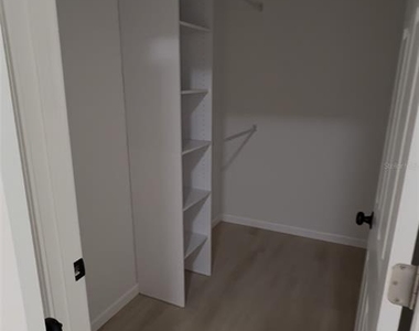 14665 Sw 22nd Place - Photo Thumbnail 7