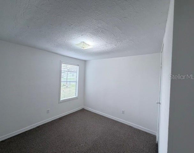 3190 Morning Light Way - Photo Thumbnail 12
