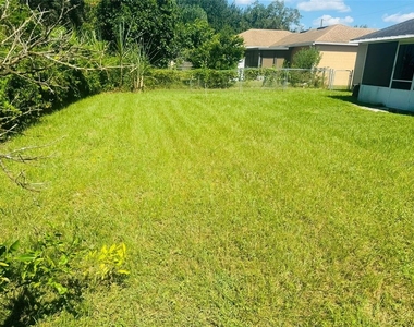 236 Rontunda Drive - Photo Thumbnail 4
