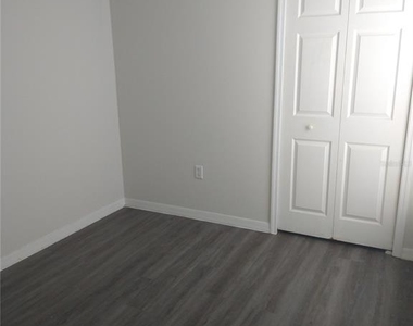 236 Rontunda Drive - Photo Thumbnail 12