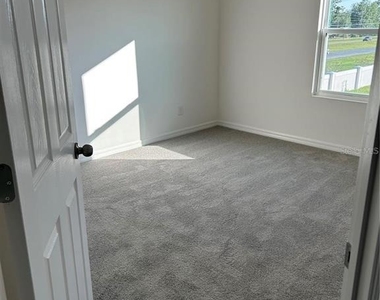 5002 Greenbank Lane - Photo Thumbnail 7