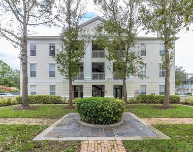 233 Goldenrain Drive - Photo Thumbnail 2