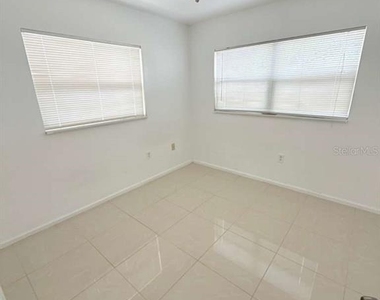 1135 Grove Street - Photo Thumbnail 8