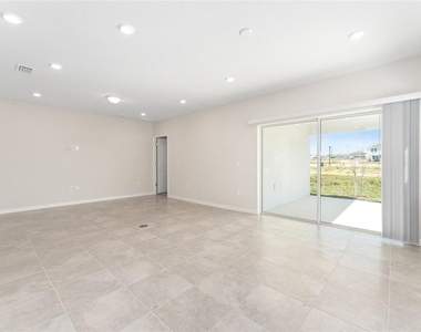 3633 Cambridge Brook Drive - Photo Thumbnail 7