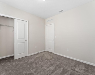 3633 Cambridge Brook Drive - Photo Thumbnail 18