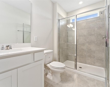 3633 Cambridge Brook Drive - Photo Thumbnail 12
