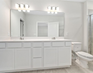 3633 Cambridge Brook Drive - Photo Thumbnail 11