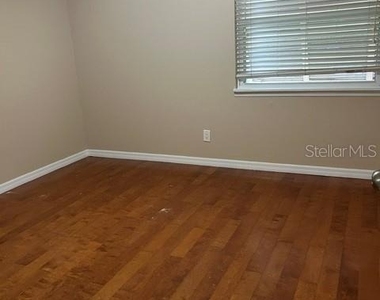 130 Jasmine Woods Court - Photo Thumbnail 12