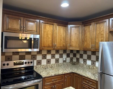 130 Jasmine Woods Court - Photo Thumbnail 7