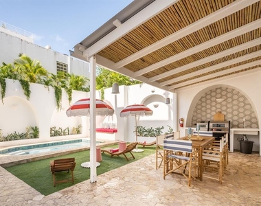 1507 Mirsonia - Photo Thumbnail 8