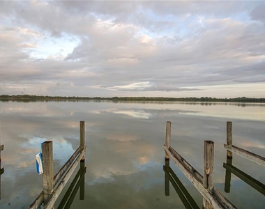 1030 W Lake Marion Road - Photo Thumbnail 36