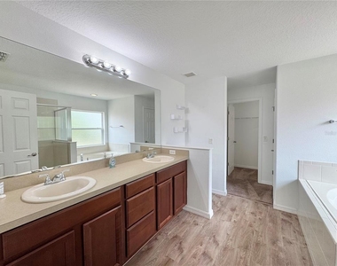 502 Viola Drive - Photo Thumbnail 20